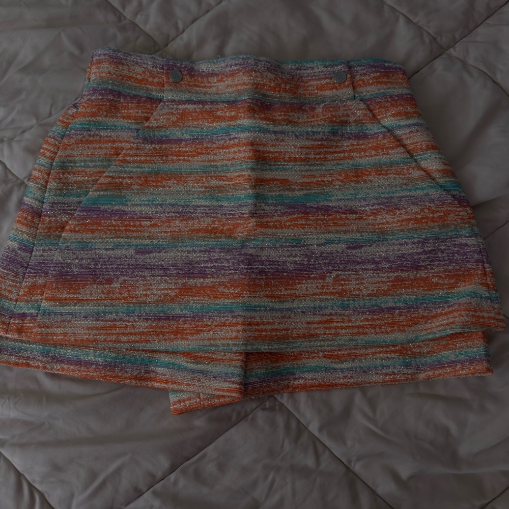Maje White Skort with Multicolor Stripes
